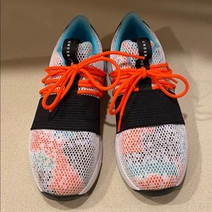 Under Armour Breath Lace Sportsytle